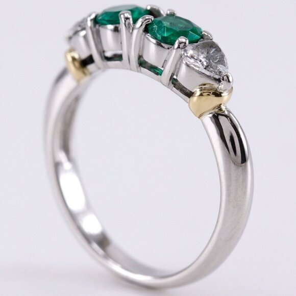 diamond Ring Pt900Platinum/K18 yellow gold/Emerald #4.5(US Size) One chara - Picture 4 of 7